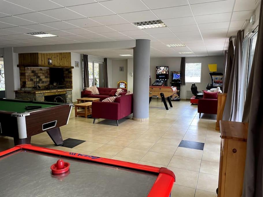 Appartement Classe 3 Etoiles Tres Bien Situe Сен-Лари-Сулан Екстериор снимка