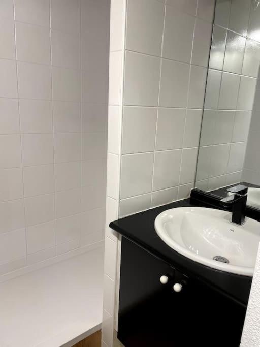Appartement Classe 3 Etoiles Tres Bien Situe Сен-Лари-Сулан Екстериор снимка
